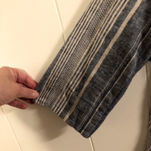 Soft Surrounding Livienne Linen Blend Button -Up Shirt PL - Picture 4 of 6